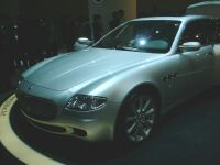 click here to view this image of the Maserati Quattroporte at the 2003 Frankfurt Motor Show in high resolution