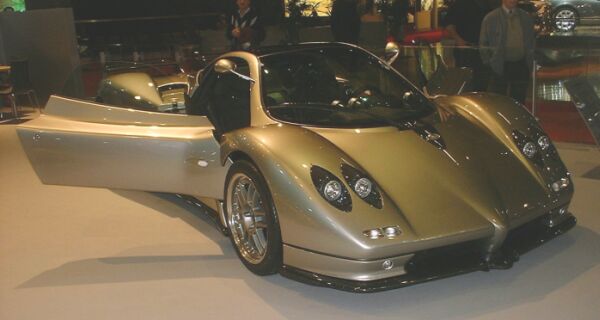 click here to view this image of new Pagani Zonda C12 S 7.3 at the Geneva Motor Show this week in high resolution