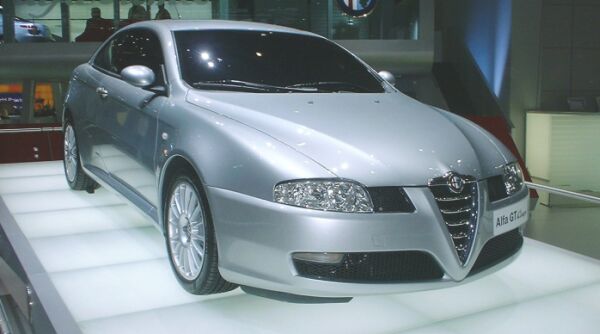 click to view this image of the new Alfa Romeo Coupe GT in high resolution