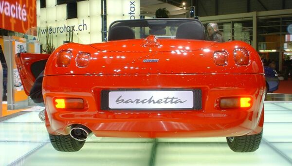 click here to see this image of the Fiat Barchetta in high resolution