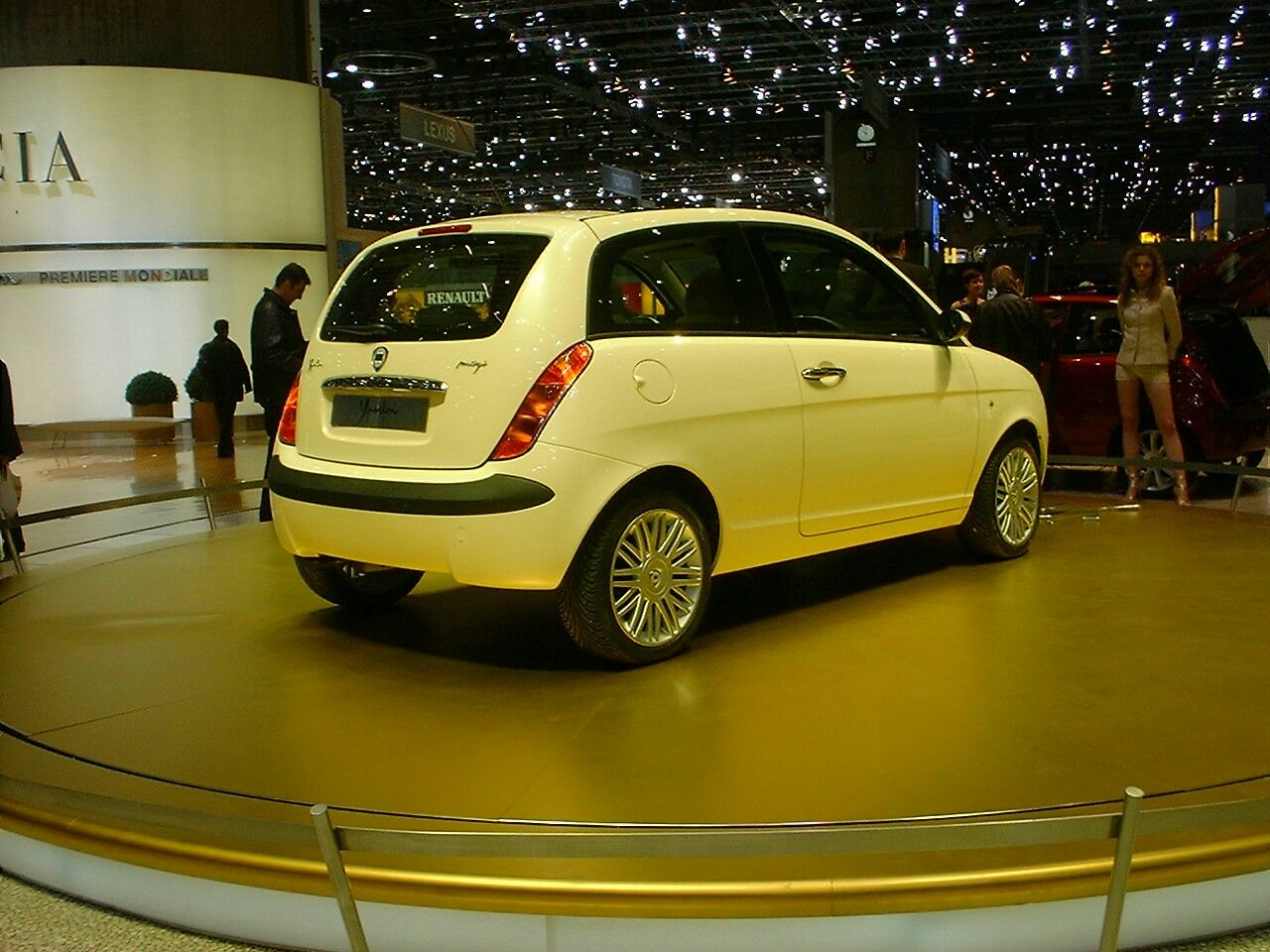 the new Lancia Ypsilon at the 2003 Geneva Motor Show