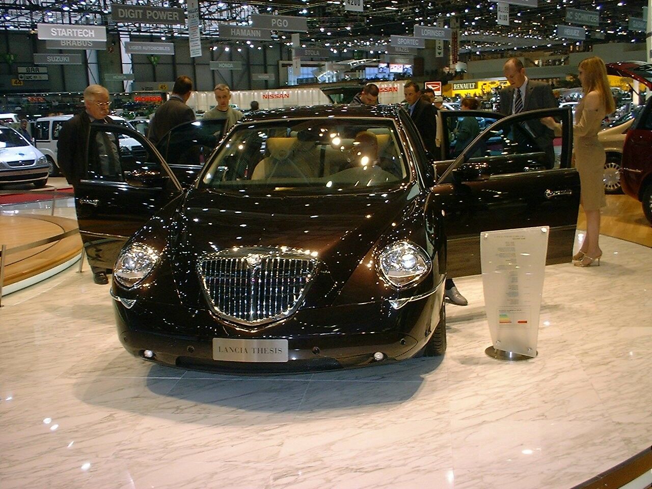 Lancia Thesis Emblema 24v 3.0 V6 at the 2003 Geneva Motor Show