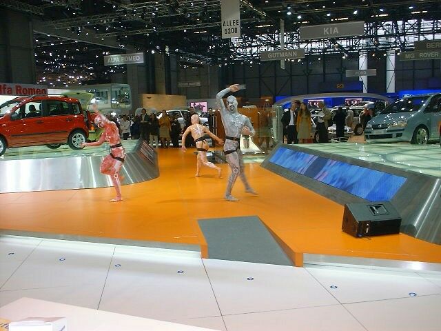 Dancers highlight the new Fiat Idea and Gingo in Geneva