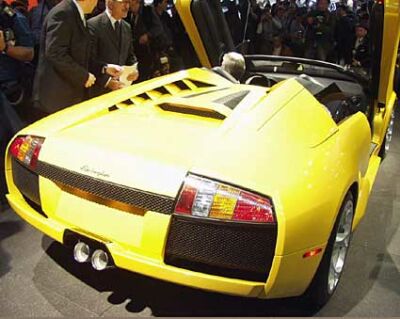 Lamborghini Murcielago Concept Roadster at the 2003 Detroit Motor Show