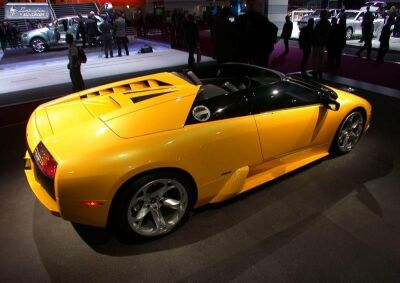 click here to see this image of the Lamborghini Murcielago Concept Roadster in high resolution