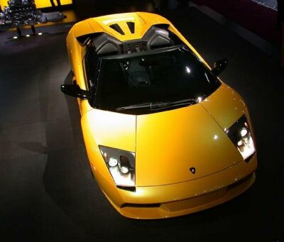 click here to see this image of the Lamborghini Murcielago Concept Roadster in high resolution