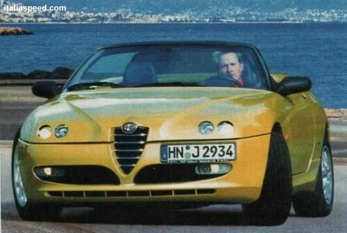 computer generated images of how the Alfa Romeo Spider might look