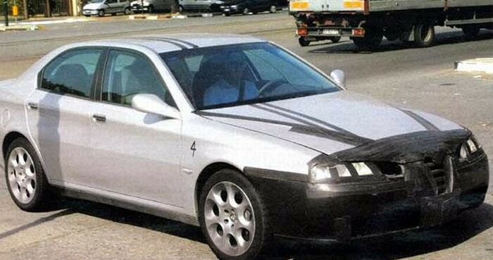 Alfa Romeo 166 restyling undergoing trials