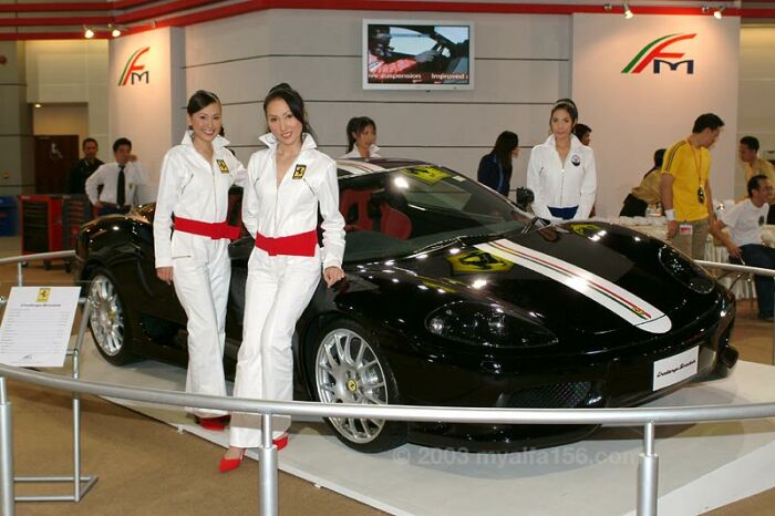 Ferrari Challenge Stradale at the Thailand International Motor Expo 2003. Photo: Wisrute Buddhari.
