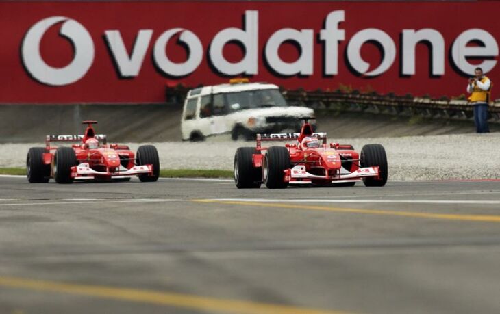 Rubens Barrichello leads Michael Schumacher during the Italian Grand Prix