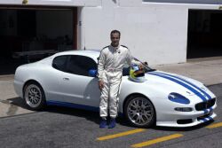 click here to enlarge this photo of Fabrizio Giovanardi with the Maserati Cambiocorsa Trofeo