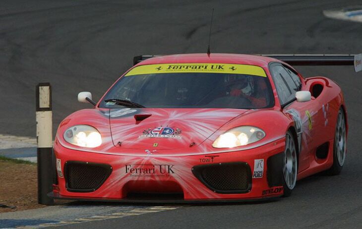 Jamie Davies and Tim Mullen on their way to Ferrari's first ever British GT championship at Donnington