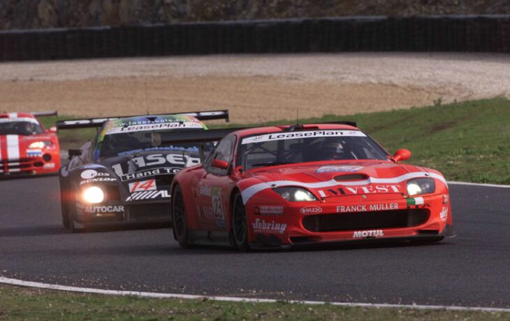 the BMS Ferrari 550 Maranello of Andrea Piccini and Jean-Denis Deletraz on its way to victory in Estoril