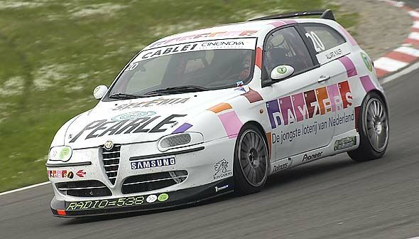 Pearle Alfa Romeo 147 Challenge