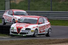 click here to view this 2002 Pearle Alfa 147 Challenge image in high resolution