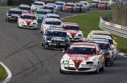 click here for race results and images from round 5 and 6 of the Pearle Alfa 147 Challenge