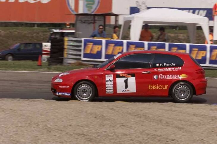 Fabio Francia on his way to winning the Super Production category in his Alfa 147 at Varano